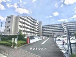 Property photo — Katano