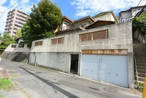 Property photo — ---