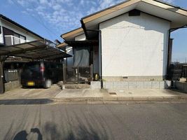 Property photo — ---