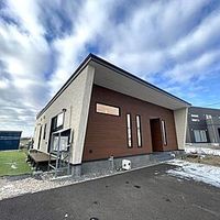 Property photo — 勇払郡厚真町