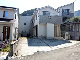 Property photo — Kure