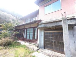 Property photo — Kasai