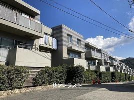 Property photo — Kobe